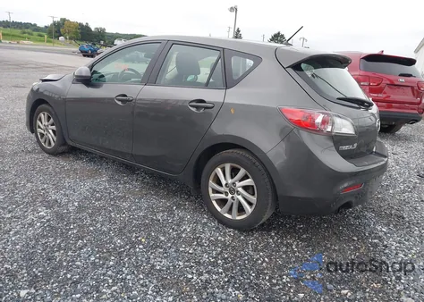 2013 Mazda Mazda3 I Touring z USA, uszkodzony, nr VIN JM1BL1LP5D1730470